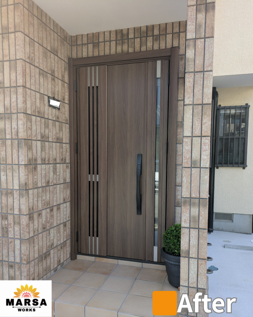 玄関ドアリフォーム　施工後