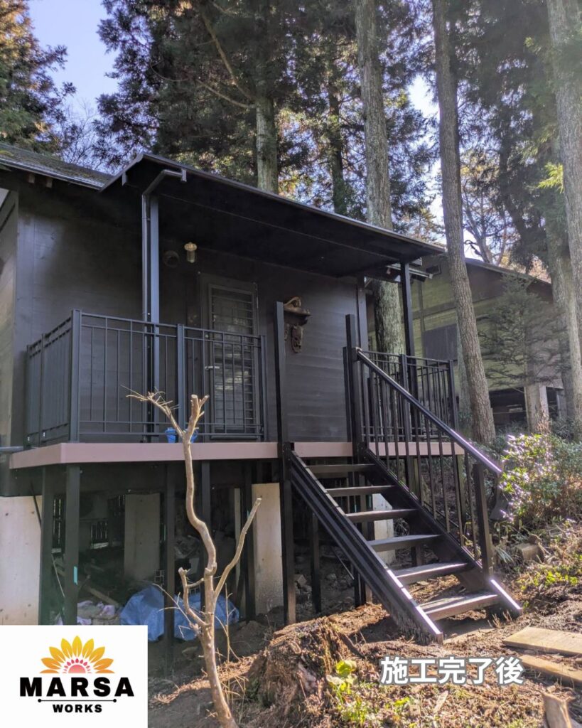 コテージ　木粉樹脂デッキ施工後